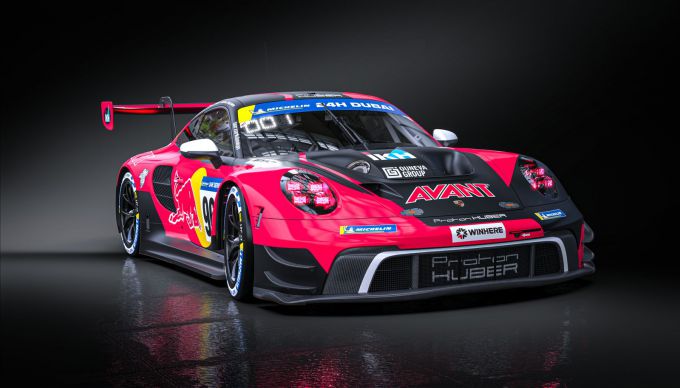 FIA WRC-kampioen 2022 en 2023 Kalle Rovanpera debuut 24 uur van Dubai 2025 Foto 1