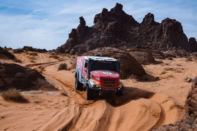 Aleš Loprais - Team de Rooy FPT kijkt vol optimisme uit naar tweede week Dakar Rally