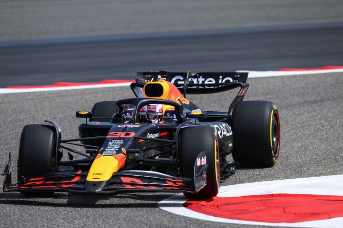 Oracle Red Bull Racing Bahrain International Circuit Max Verstappen Liam Lawson test- en filmdag RB21 Foto 20