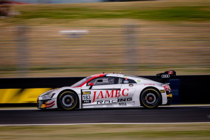 Bathurst 12H Foto 1 Nr183_Audi_R8_LMS_EVO_II_Feller_Feeney_Talbot