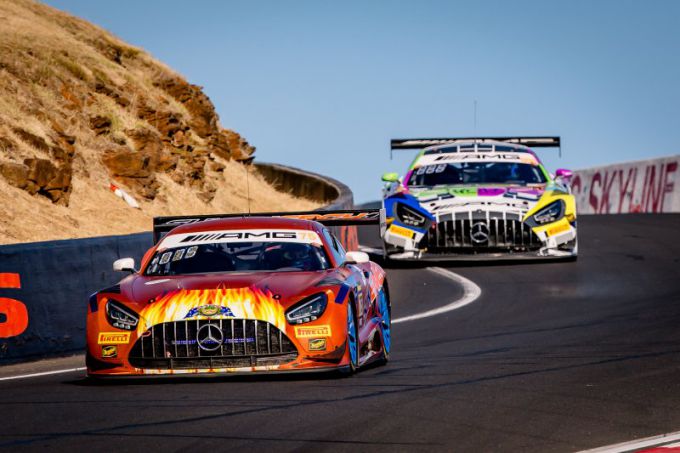 Bathurst 12H Foto 5 Nr75_Mercedes_Sun_Energy_Habul_Gounon_Stolz
