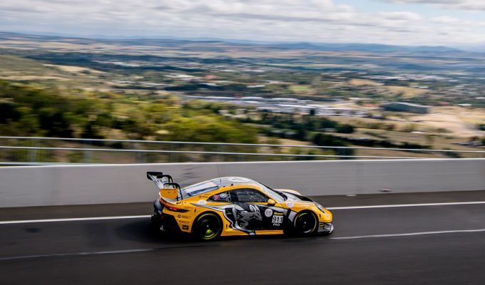 Bathurst 12H Foto 6 Porsche @ Mout Panorama