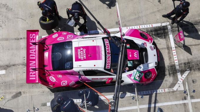 FIA World Endurance Championship WEC Qatar 1812km Porsche kwalificatie Foto 6 Iron Dames pitstop