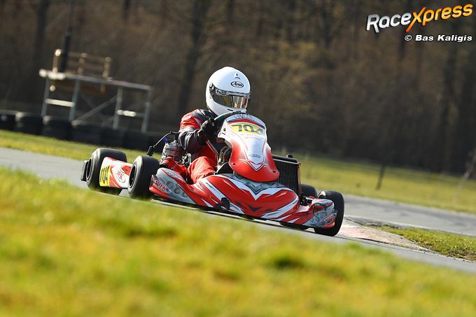 Karttalent Milo van Buggenhout knokt zich naar podium in GK4 Kart Series