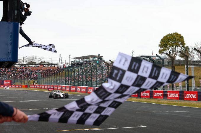 Max Verstappen winnaar GP Japan 2025 perfect afscheid Honda Foto 3