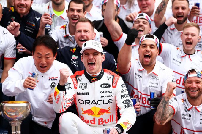 Max Verstappen winnaar GP Japan 2025 perfect afscheid Honda Foto 7