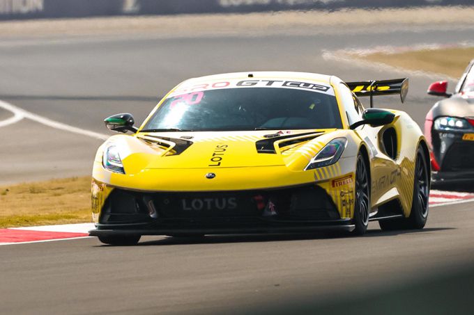 Lotus presenteert ‘Team Lotus’ – for the love of racing