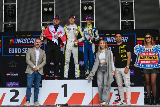 Bruno Mulders podium bij autosportdebuut