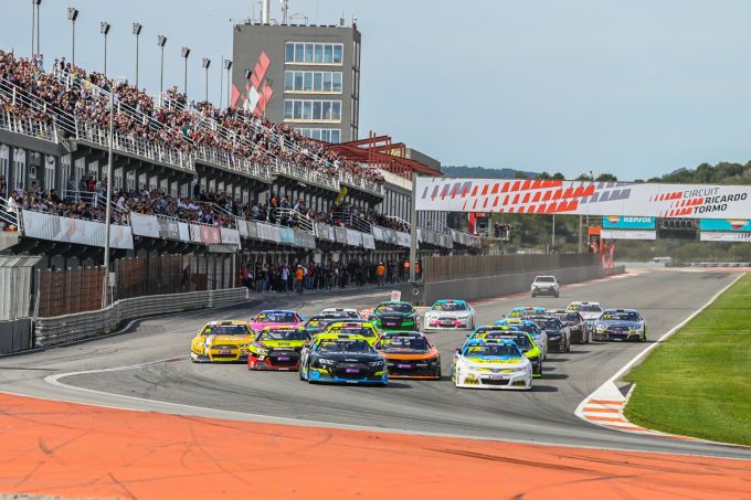 Bruno Mulders met 72 aan kop van groot startveld