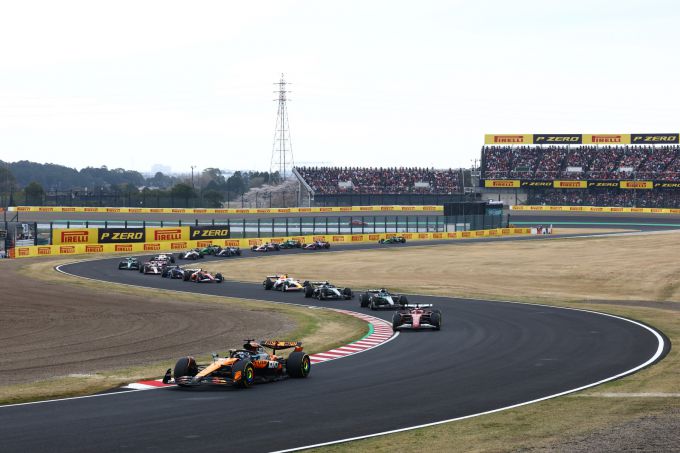 GP Japan 2025 Pirelli Foto 5 Oscar Piastri McLaren