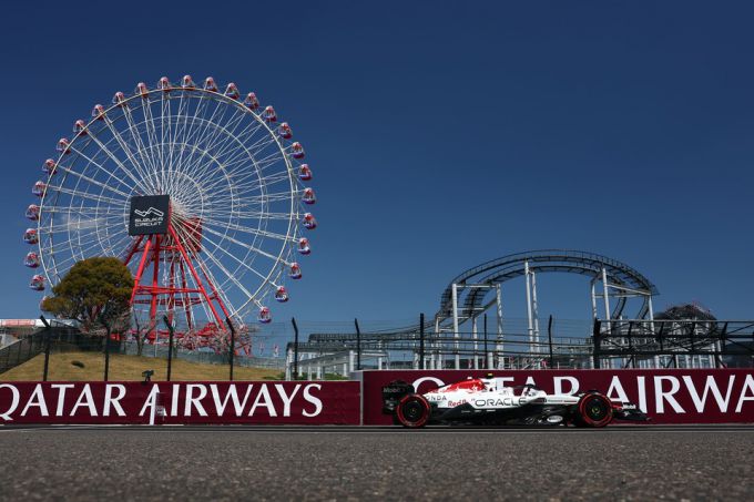 Max Verstappen Yuki Tsunoda Red Bull RB21 F1-weekend GP Japan 2025