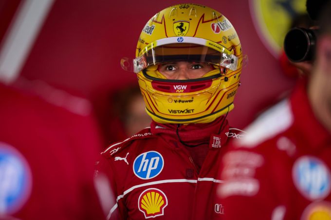 #F1 #ScuderiaFerrari Lewis Hamilton Ferrari F1