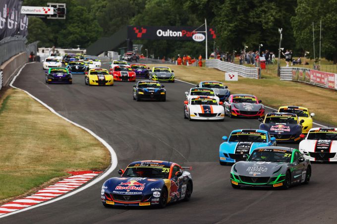 Red Bull Junior Rocco Coronel win Ginetta Junior Championship