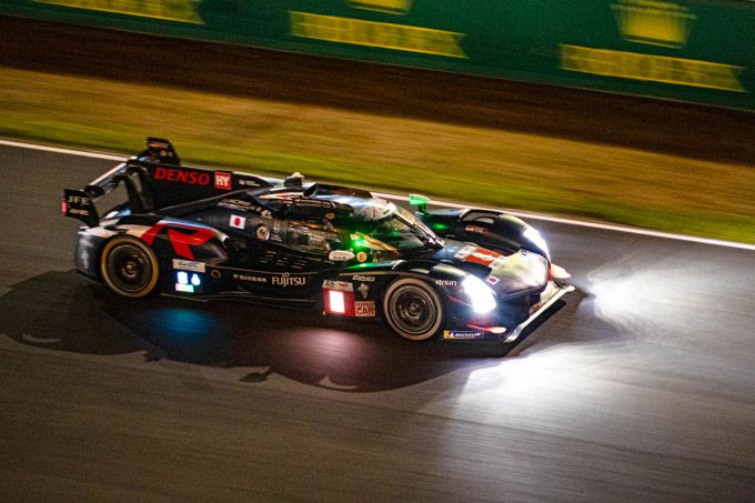 24H Le Mans 2025 nachttraining woensdag Foto 1 Toyota Nr8