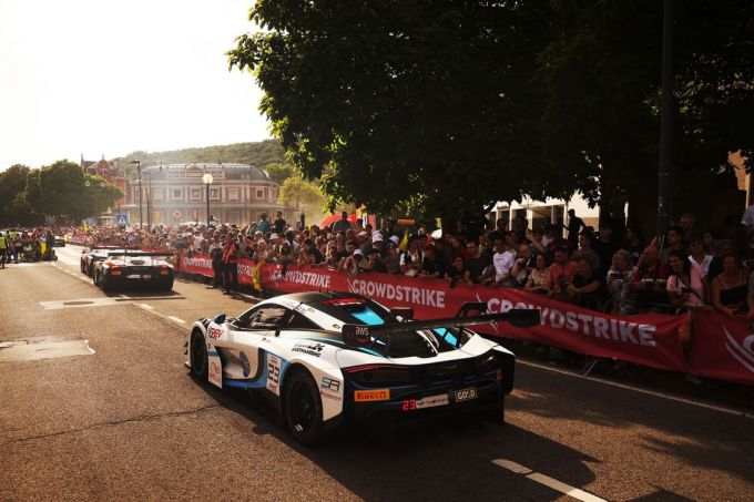 CrowdStrike 24 Hours of Spa Parade 2025 Foto 23