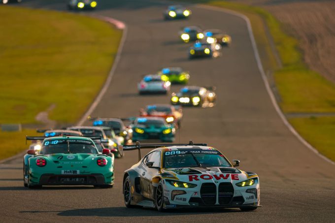 BMW winnaar 24H Nürburgring 2025 Foto 5