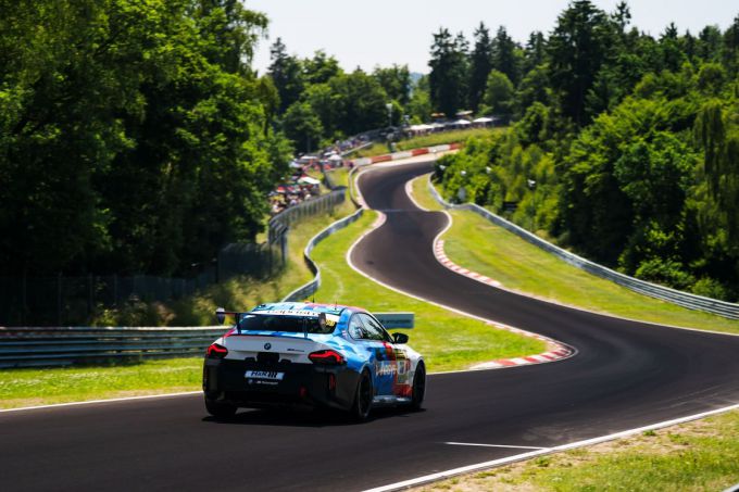 BMW winnaar 24H Nürburgring 2025 Foto 9