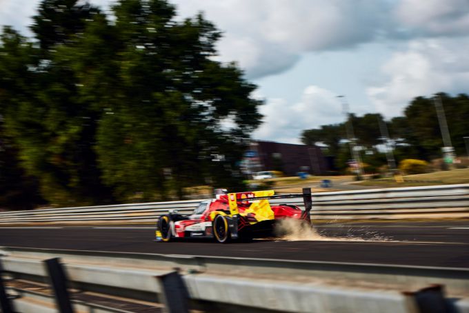 BMW M Hybrid V8 @ Le Mans 2025 Foto 1