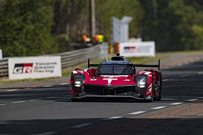 nyck de Vries 24U Le Mans