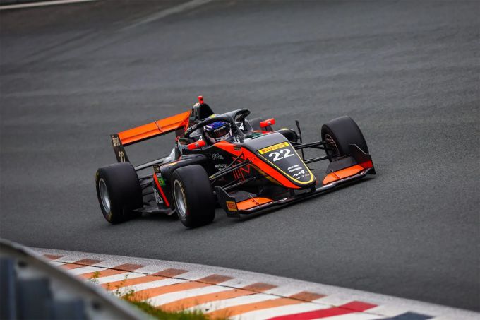 Pedro Clerot behaalt zijn eerste FRECA-poleposition in Zandvoort