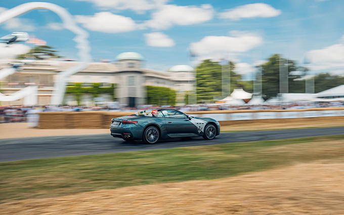 Maserati_GranCabrio_490_at_Goodwood_Festival_of_Speed