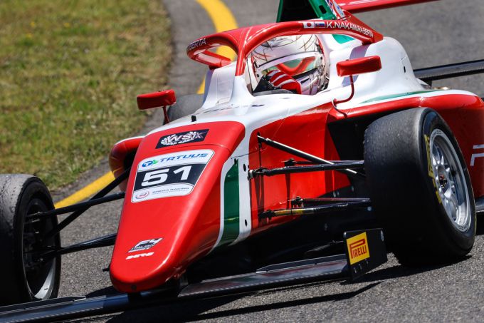 Kean Nakamura-Berta op poleposition in Race 1
