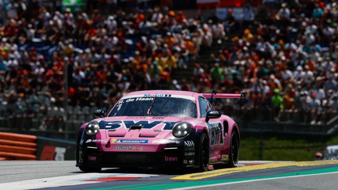 Porsche Mobil 1 Supercup Spa-Francorchamps Foto 8 Robert de Haan actie