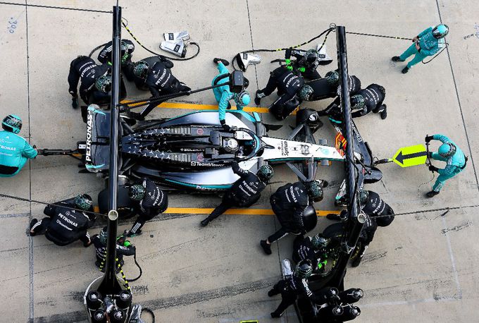 Mercedes-AMG PETRONAS F1 Team