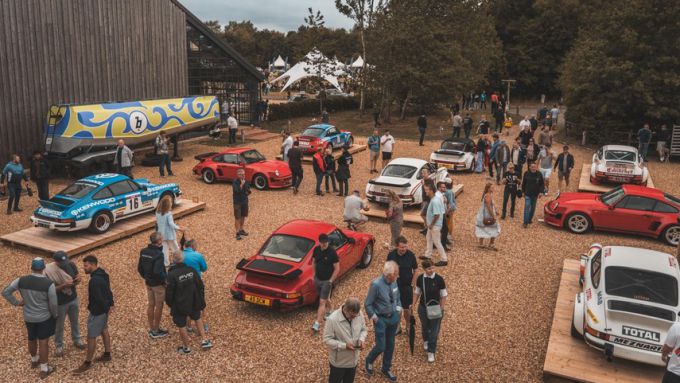 Megaphonics ’25 het grootste Porsche community evenement van Europa bij Boxengasse in Bicester, Oxfordshire - Foto: Porsche Newsroom 2