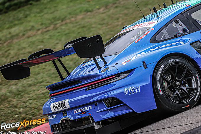 Falken Porsche 