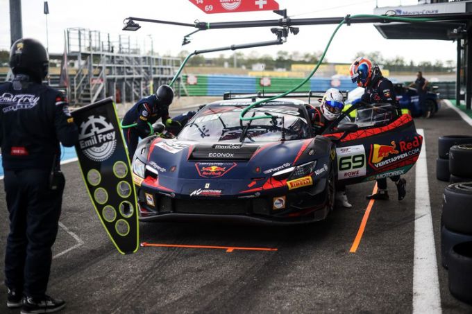 2025 GT World Challenge Europe powered by AWS - Sprint Cup in Magny-Cours Foto 8