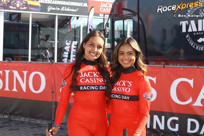 Grid girls Jack's Casino Racing Day TT-circuit Assen