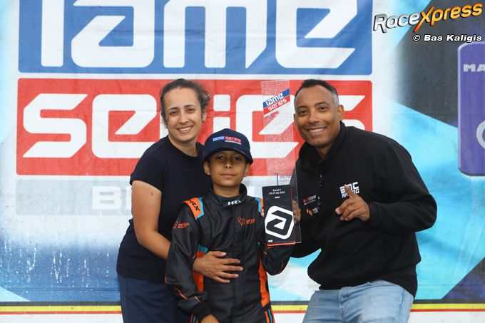 Karttopper Bruce Chirino pakt wr overtuigende zege in IAME Series Benelux