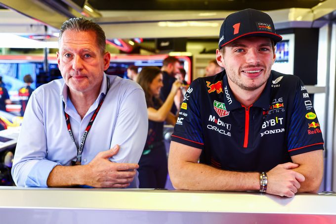 Jos en Max Verstappen Red Bull Racing F1