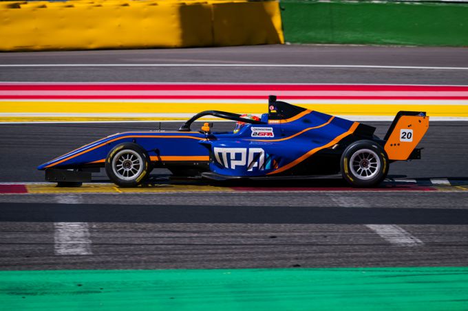 Champions of the Future lanceert baanbrekende F4 Racing Academy