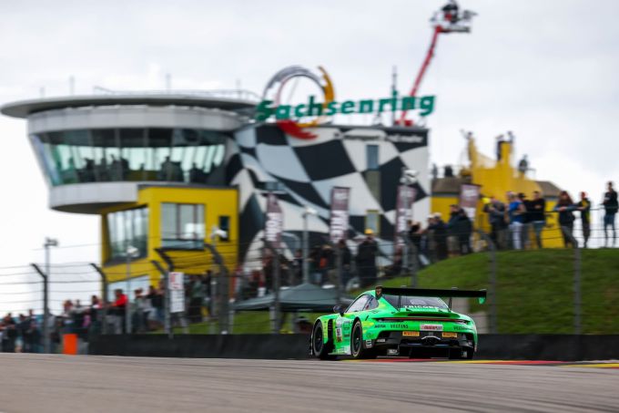 DTM Sachsenring 2025 Foto 13 Ayhancan Gven (TR/Manthey EMA) herhaalde na zijn overwinning op zaterdag die prestatie ook op zondag de DTM-race, zijn vierde seizoensoverwinning