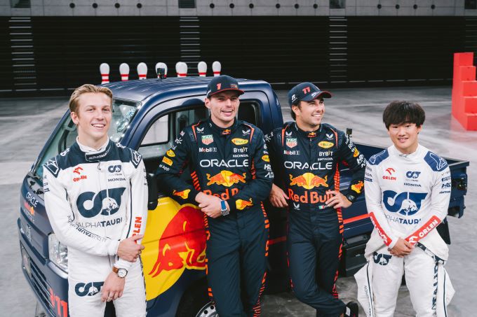 Max Verstappen en Sergio Perez Red Bull