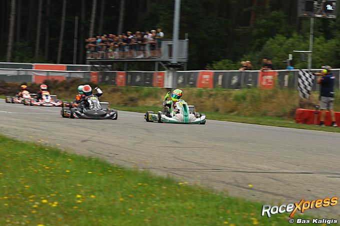 Vince Vanderhallen wint meteen bij X30-debuut in Genk
