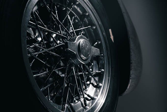 -Hedley_Studios_Lucybelle_II