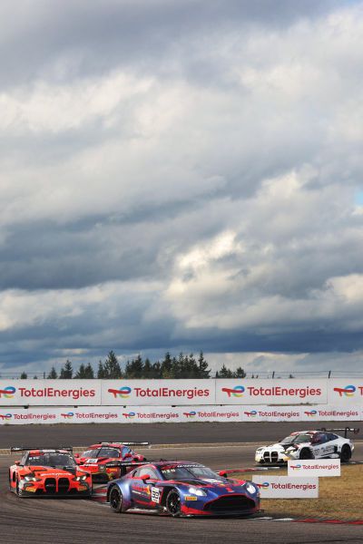 GT World Challenge powered by AWS Nrburgring 2025 Foto 3 #33 - Verstappen.com Racing - Harry KING - Chris LULHAM -Thierry VERMEULEN - Aston Martin Vantage AMR GT3 EVO