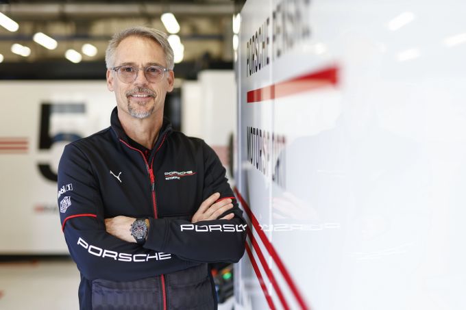 FIA World Endurance Championship-seizoen 2025 Circuit of The Americas Lone Star Le Mans in Austin, Texas USA - Porsche Penske Motorsport, Manthey 1st Phorm en Iron Dames Foto 3 Thomas Laudenbach, Vice President Porsche Motorsport