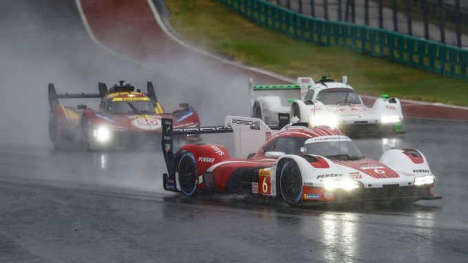 FIA World Endurance Championship-seizoen 2025 Circuit of The Americas Lone Star Le Mans in Austin, Texas USA - Porsche Penske Motorsport, Manthey 1st Phorm en Iron Dames Foto 21