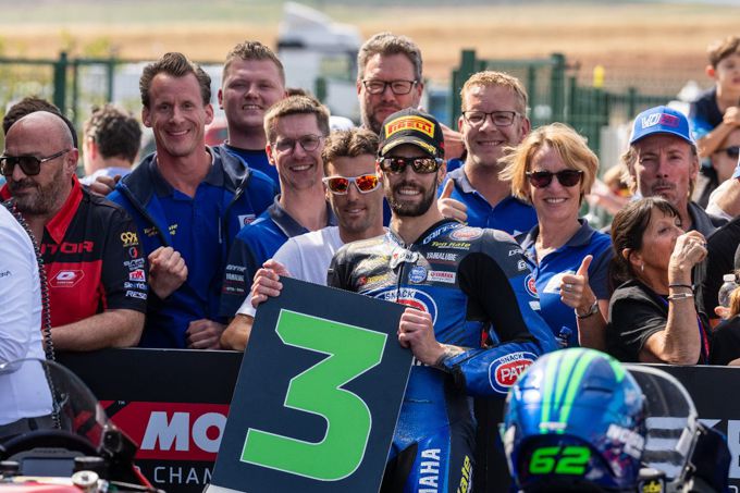 Pata Yamaha Ten Kate Racing