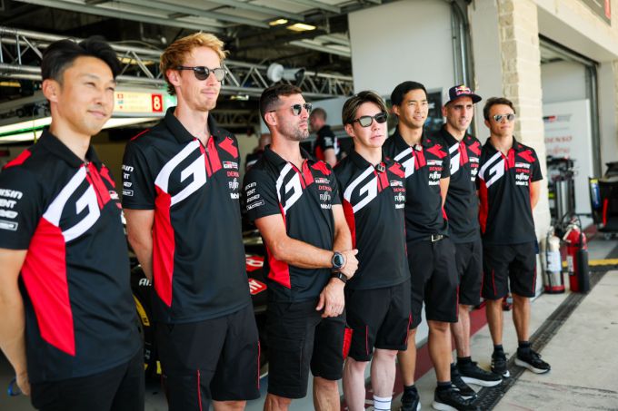 FIA World Endurance Championship WEC Lone Star Le Mans 2025 Circuit of the Americas Austin Texas USA Toyota GR010 Hybrid Nyck de Vries Foto 8