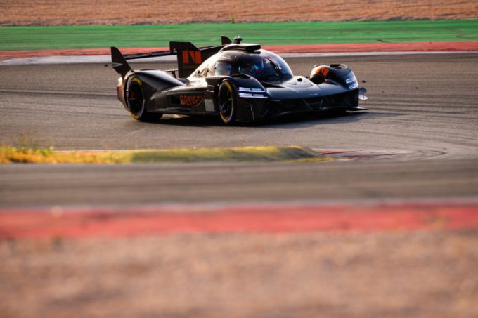 Genesis Magma Racing