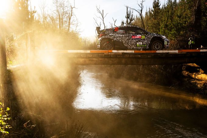 Oliver Solberg en Elliott Edmondson WRC2-kampioenen 2025 Rally Chile Bio Bío