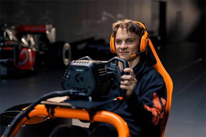 A50 X McLaren RS Formula Wheel