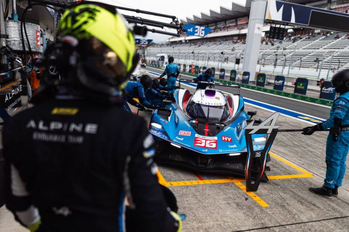 Overwinning Alpine in 100e FIA WEC-race 6 Hours of Fuji bron foto's: DPPI / Alpine Racing