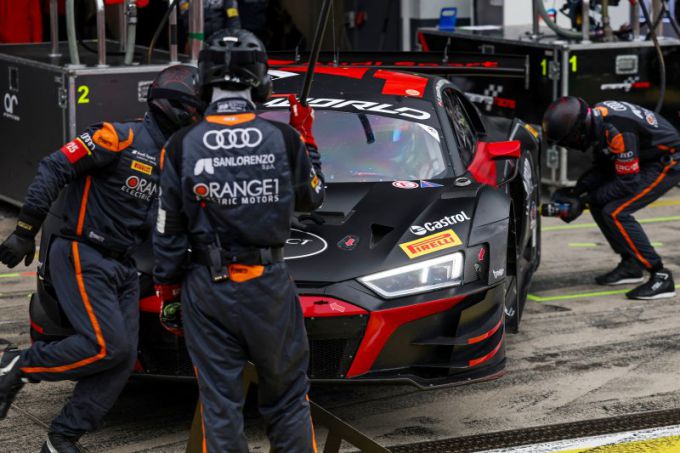 GT World Challenge powered by AWS Nrburgring 2025 Foto 17