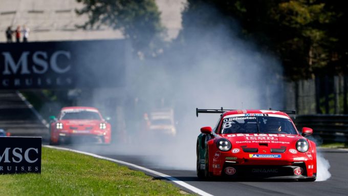 Porsche Mobil 1 Supercup in Monza Itali Foto 7 Nr8_Dirk_Schouten_NLD_Dinamic_Motorsport